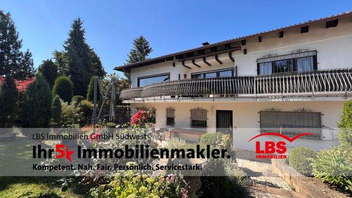 Wohnhaus Ansicht Süden u Gartenbereich Südseite_Bild 1