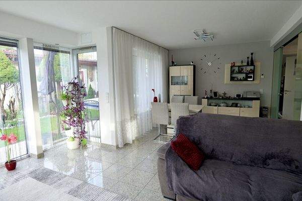 Wohnen mit Fensterfronten EG