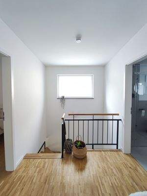 OG Flur mit Parkett o. Fliesen ist noch wählbar