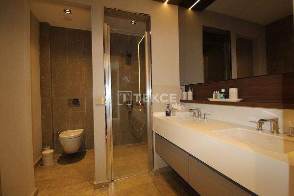 Detached Villas with Pools in Büyükçekmece İstanbul