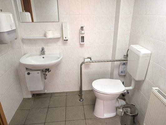 Barrierefreies WC im EG