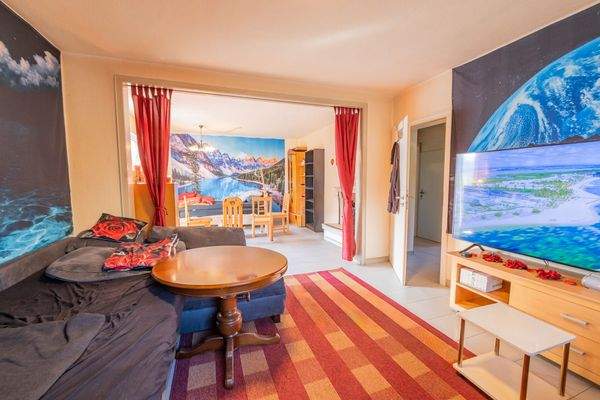 Doppelhaus 4 vorne -Wohnzimmer 