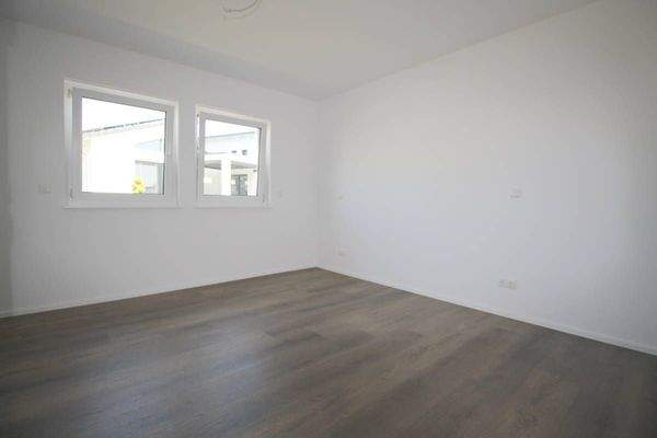 Großes Schlafzimmer