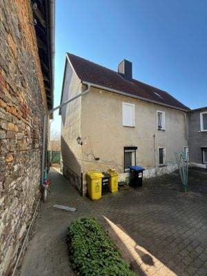 Hausansicht hinten mit Giebel.JPG