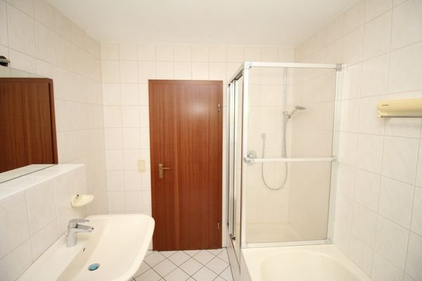 VOLLBAD, zweite Perspektive