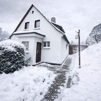 EINFAMILIENHAUS mit Garage