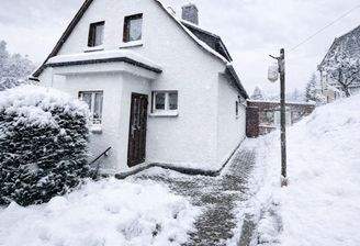 EINFAMILIENHAUS mit Garage