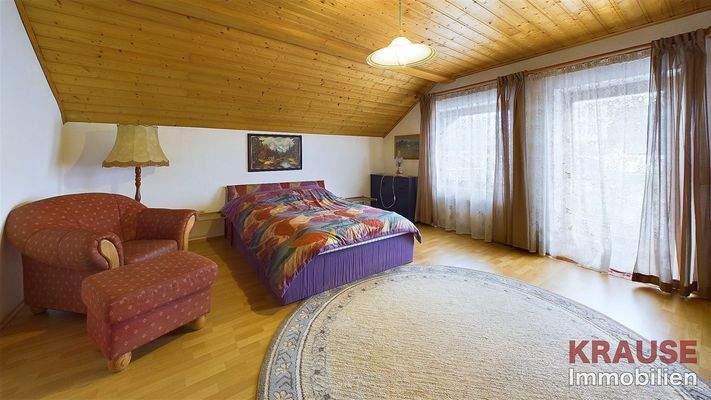 Schlafzimmer 2 OG
