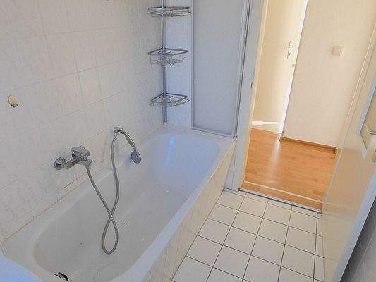 ab5d64d8-1d34-4b85-b507-fa1b085ff8b7