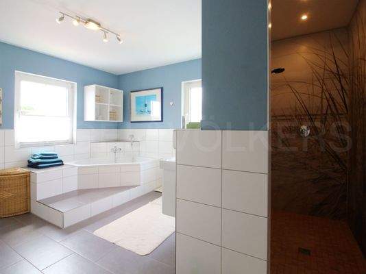 Badezimmer im Obergschoss