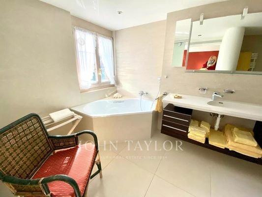 Bathroom Tile