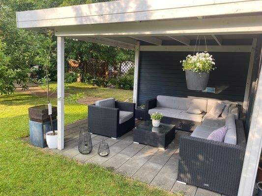 Überdachte Sitzecke