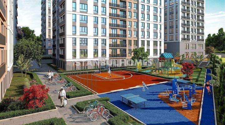 Investment Properties 1 km from the Sea in Beylikduzu