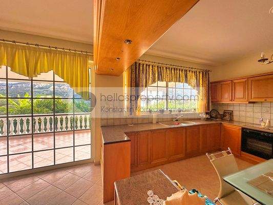 6f6411bd77c245498394f8cf70755455-original