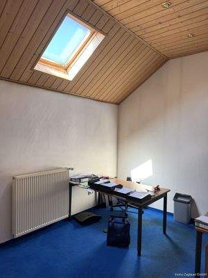 Separates Büro für ungestörtes Arbeiten