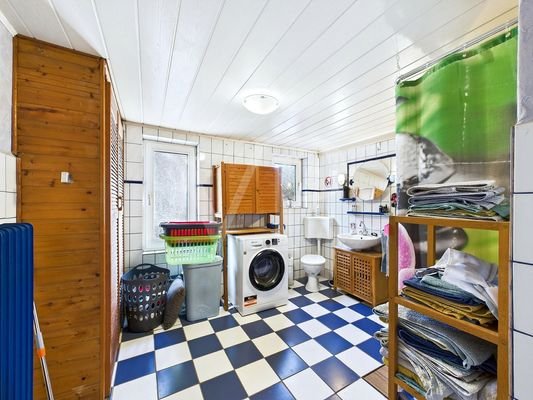 Badezimmer EG