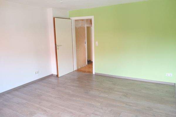 Schlafzimmer - Blick zum Flur