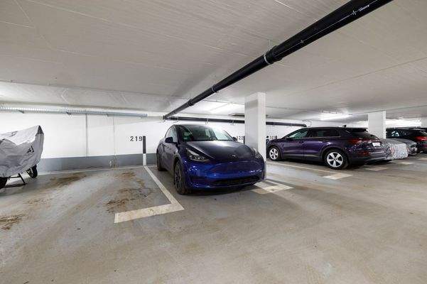 Tiefgaragenstellplatz