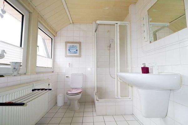 Badezimmer im OG