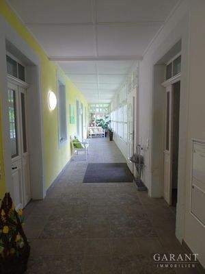 Hausflur B2