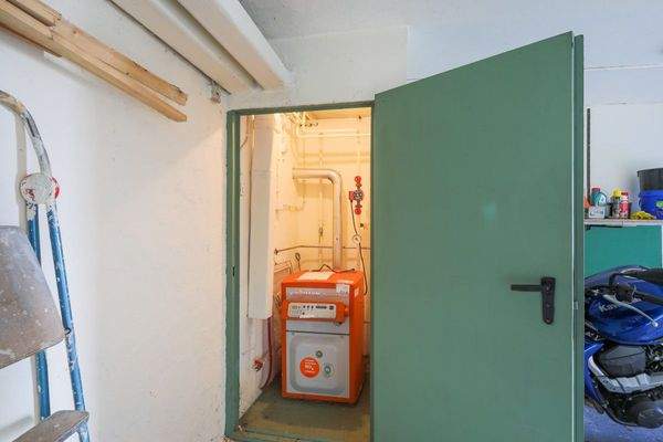 Heizungsanlage in Garage