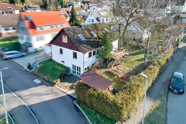 Sonniges Grundstück