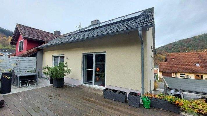 Rückansicht/Terrasse