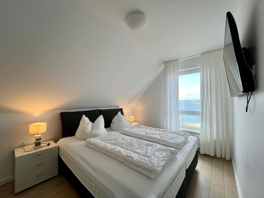 1. Schlafzimmer OG Bild-02.jpeg