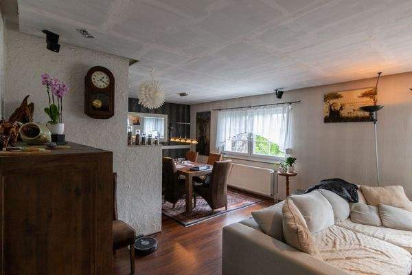 Wohnzimmer zum Esszimmer 1