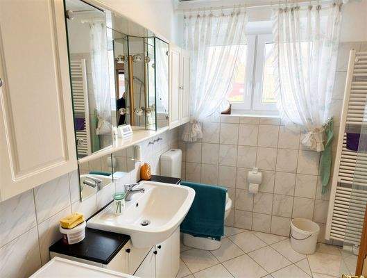 Badezimmer - (KI generiert)