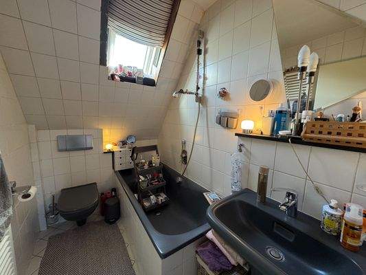 Zweites Bad im OG