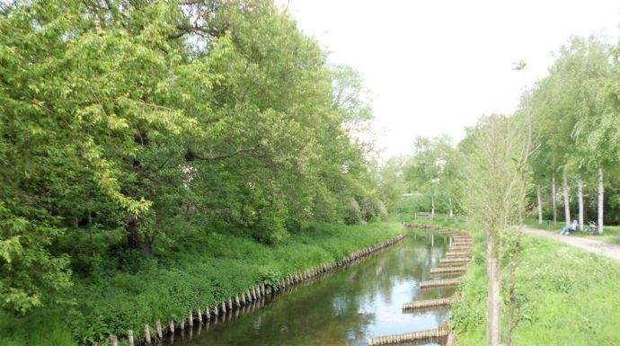 Die Erpe gleich in der Nähe!