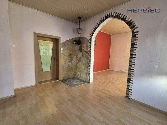 Wohnzimmer zum Esszimmer