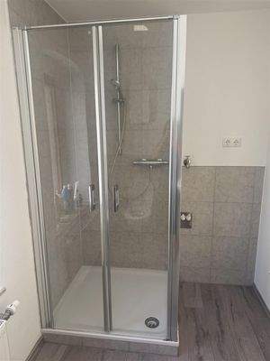 Duschbad Wohnung 3, 1. OG