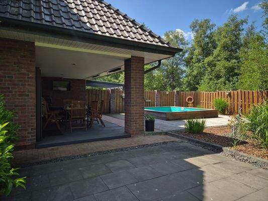 Haus 1 - überdachte Terrasse