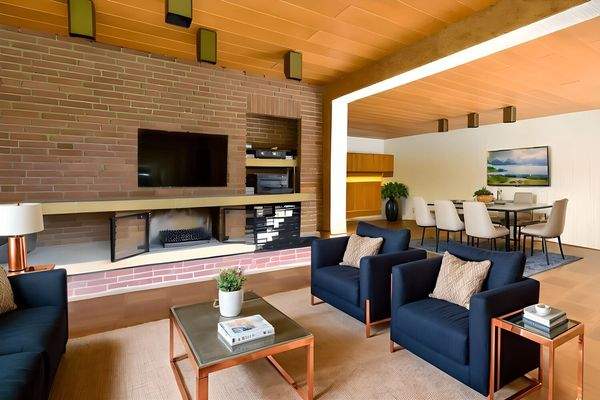 Kaminzimmer Erdgeschoss illustriert