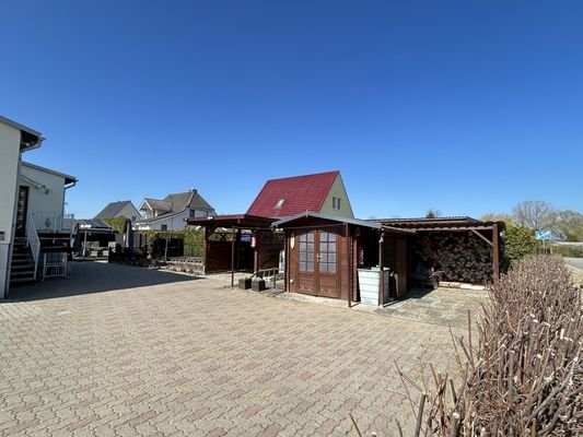 Carport, Gartenhaus