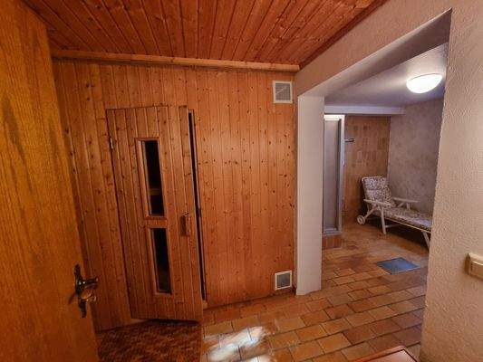 Sauna mit Ruheraum Keller