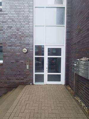 Eingangsbereich Gebäude