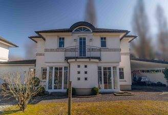 Ansicht - Komfortwohnhaus (2).jpg