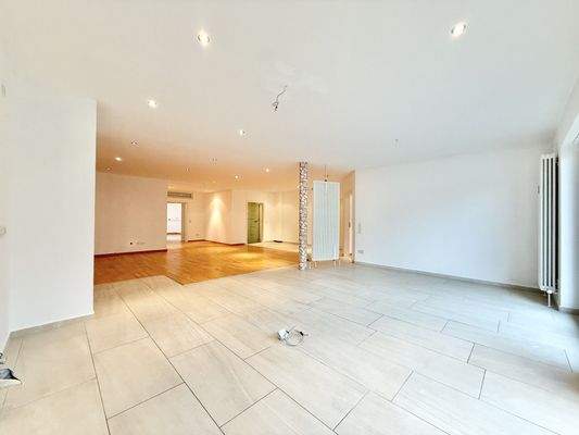 Wohnbereich+Küche EG(2)