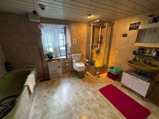 1.OG WHG Nr.2 Badezimmer