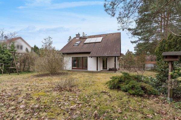 Hausansicht von hinten