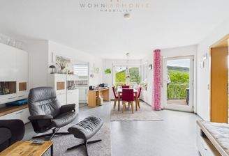 Wohn/-Esszimmer 