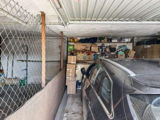 Garage innen