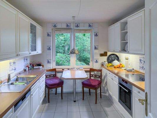 Geräumige Landhausküche