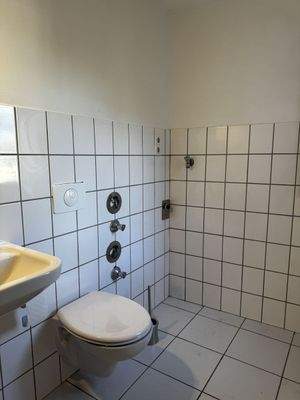 Gäste-WC mit Anschluss Waschmaschine