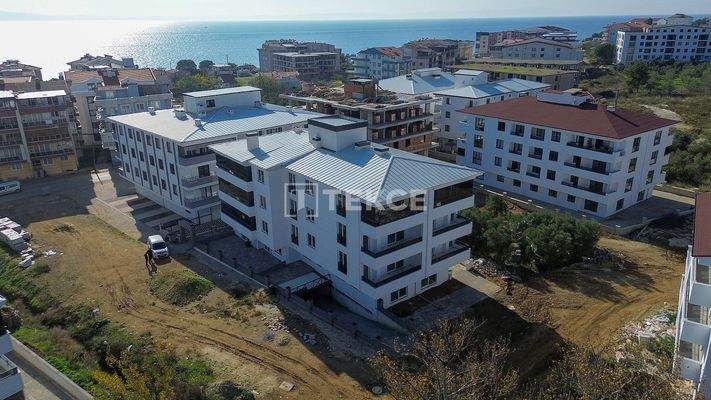 Sea-view Flats with Parking for Sale in Armutlu, Yalova