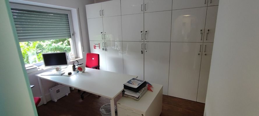 Büro