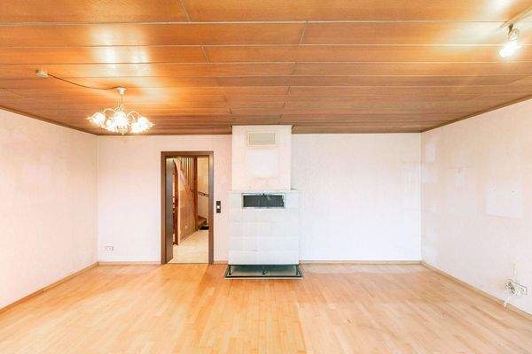 Wohn-/Essbereich || EG